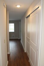Aliso Townhomes in Kent, WA - Building Photo - Building Photo