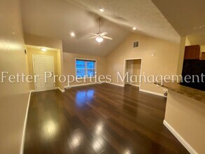 10571 Tecumseh Dr in Newburgh, IN - Building Photo - Building Photo