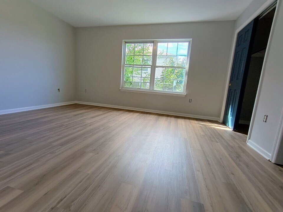 347 Ridgewood Ave in Newark, NJ - Building Photo