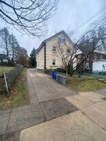 233 S State Rd in Upper Darby Township, PA - Building Photo