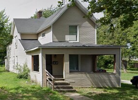 754 McAllister St in Benton Harbor, MI - Building Photo