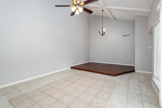 4665 Country Creek Dr in Dallas, TX - Building Photo - Building Photo