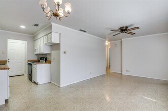 1229 Greenbrier Dr in Mesquite, TX - Building Photo - Building Photo