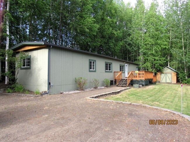 property at 2735 Chena Hot Springs Rd