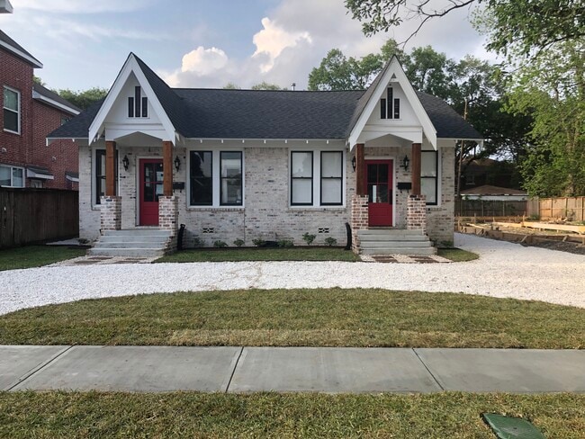 1742 W Main St, Unit 1744.5