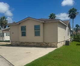20 Conch Dr in Port Isabel, TX - Building Photo - Building Photo