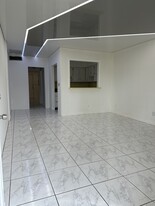 1502 Arthur St, Unit 6 in Hollywood, FL - Building Photo
