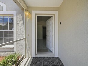 2480 Sagemont Dr in Brandon, FL - Building Photo - Building Photo