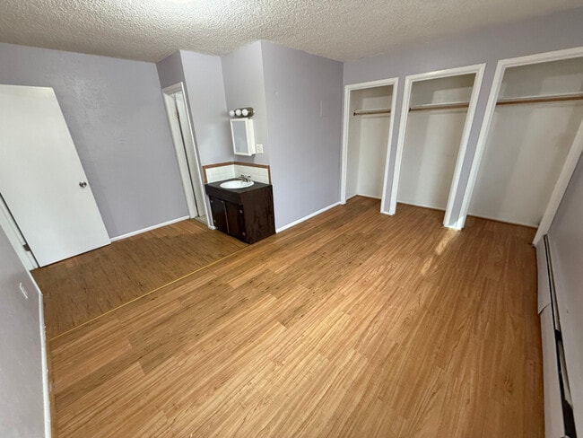 125 Charmony Frontage Rd, Unit 204 in Sterling, CO - Building Photo - Building Photo