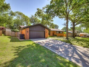 4327 S Allegheny Ave in Tulsa, OK - Building Photo - Building Photo