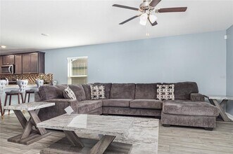 1760 Canaan Lp in Dundee, FL - Building Photo - Building Photo