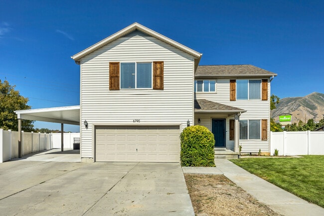 6790 Greenfield Ln in Tooele, UT - Building Photo - Building Photo
