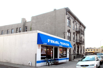 185 Fayette St in Perth Amboy, NJ - Building Photo - Building Photo