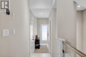 1033 Eider St in Ottawa, ON - Building Photo - Building Photo