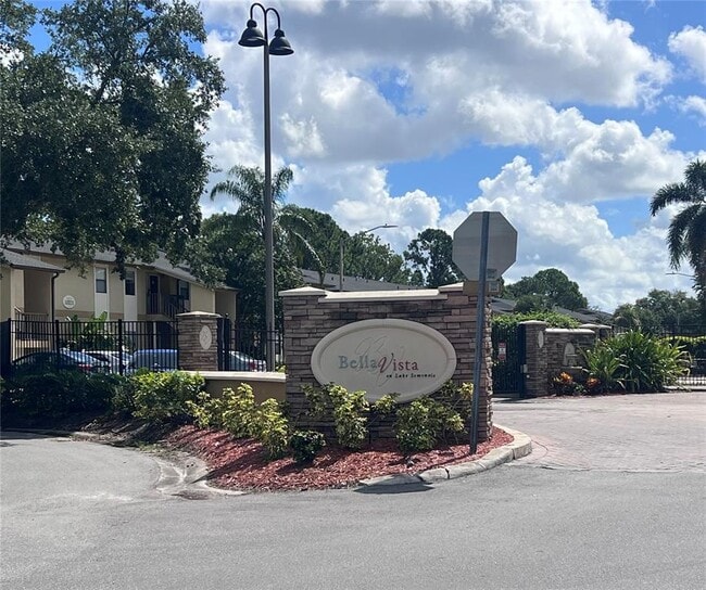 10177 Sailwinds Blvd S in Largo, FL - Building Photo - Building Photo