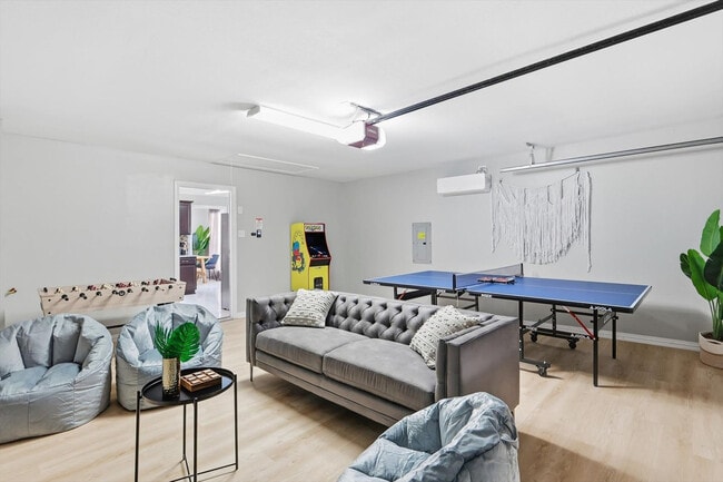 2720 Wild Grove Ln in Lancaster, TX - Building Photo - Building Photo