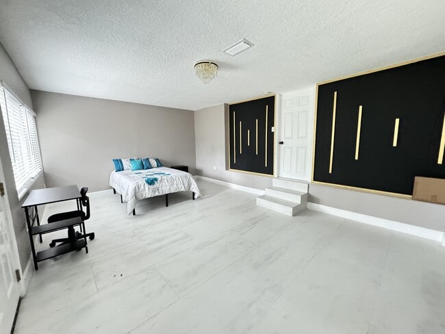 property at 5262 Tulane Ave