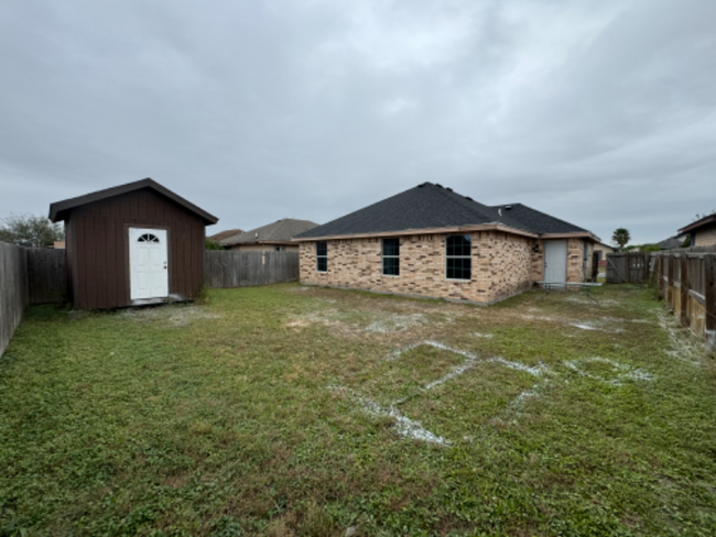 4771 Alicia Cir in Brownsville, TX - Building Photo - Building Photo