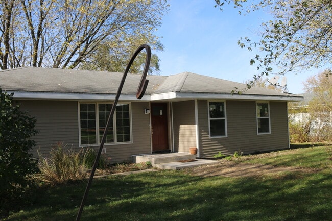 property at 2415 Lockner Blvd