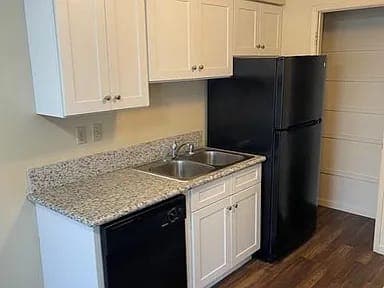 3025 W Pontiac Way in Fresno, CA - Building Photo - Building Photo