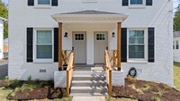 2130 Sharondale Dr, Unit A in Nashville, TN - Foto de edificio - Building Photo