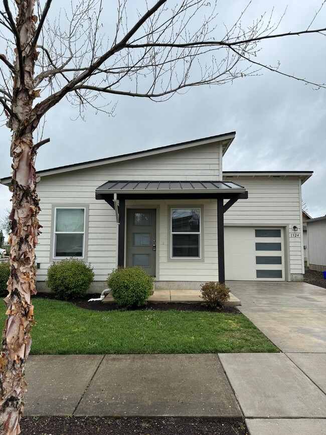 property at 1324 Turtle Ln