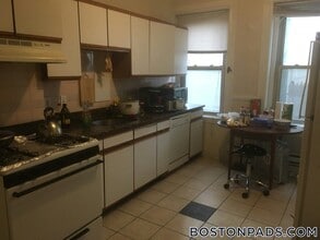 67 Harvard Ave in Boston, MA - Foto de edificio - Building Photo