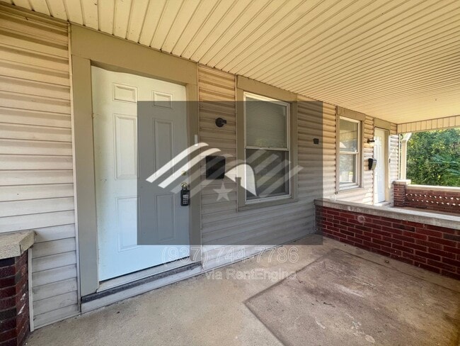 1023 Clover St in Dayton, OH - Building Photo - Building Photo