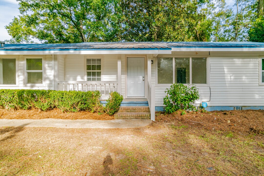 2125 Barron Pl in Mobile, AL - Building Photo