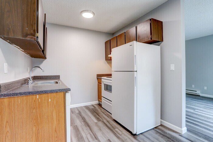 2600 SE 160th Ave in Portland, OR - Building Photo