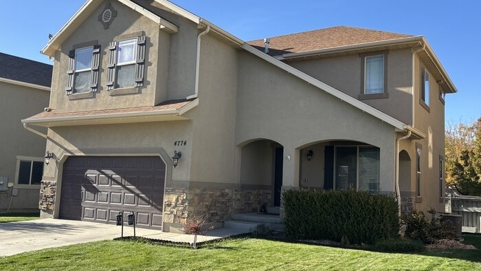 4774 Kaylee Ct in Eagle Mountain, UT - Building Photo