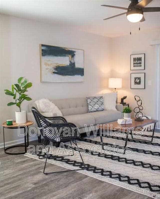 property at 2203 Kilborne Dr