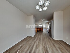 11210 W Rio Vista Ln in Avondale, AZ - Building Photo - Building Photo