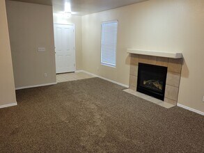 4815 Calle Bella Ave in Las Cruces, NM - Building Photo - Building Photo