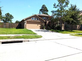 9427 Fossil Canyon Dr in Humble, TX - Building Photo