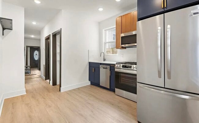 12 Claremont Ave in Jersey City, NJ - Building Photo - Building Photo