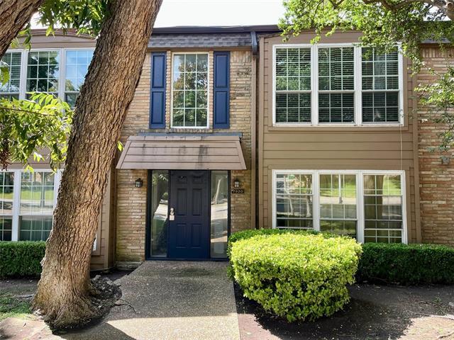 property at 7920 Royal Ln