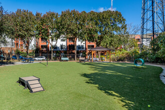 Highland Walk Apartments in Atlanta, GA - Building Photo - Building Photo