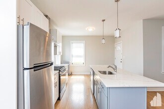 3920 N Keeler Ave, Unit 1S in Chicago, IL - Building Photo - Building Photo