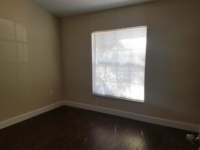 14148 Pimberton Dr in Hudson, FL - Building Photo - Building Photo