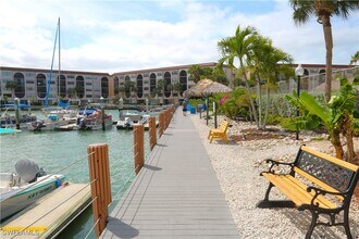 1015 Anglers Cove in Marco Island, FL - Building Photo - Building Photo