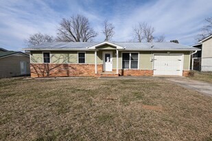 503 Kirby Dr in Cleveland, TN - Building Photo