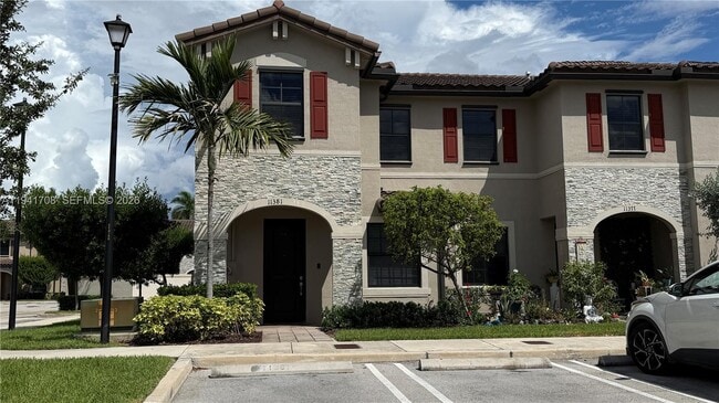 property at 11381 SW 248th Ln