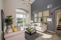 Building Photo - The Lofts Apartamentos in Sacramento, California