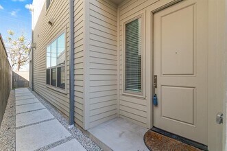 6531 Roper St in Dallas, TX - Building Photo - Building Photo