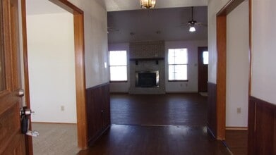 1802 Goehmann Ln in Fredericksburg, TX - Building Photo - Building Photo