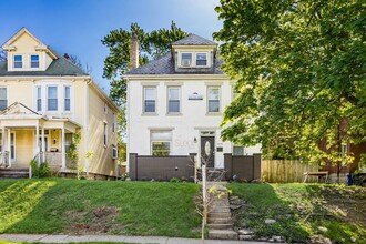 1638 N 4th St in Columbus, OH - Foto de edificio - Building Photo