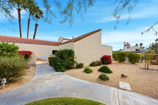 436 Sunningdale Dr in Rancho Mirage, CA - Building Photo