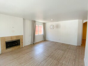 51945 Avenida Madero in La Quinta, CA - Building Photo - Building Photo