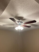 1122 Brady Dr in Irving, TX - Foto de edificio - Building Photo